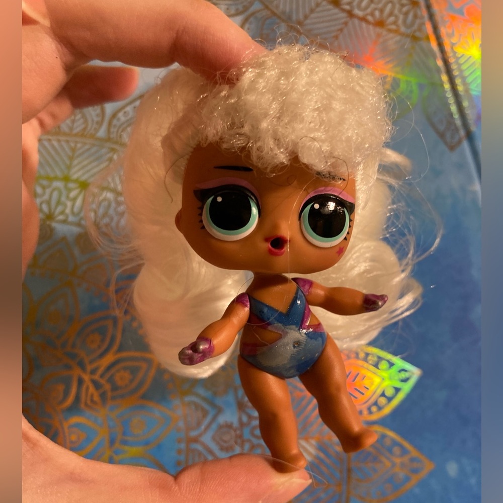 B1G2 - Blonde Poodle Bangs Pigtails LOL Surprise Tot Doll - Buy 1, Get 2 FREE